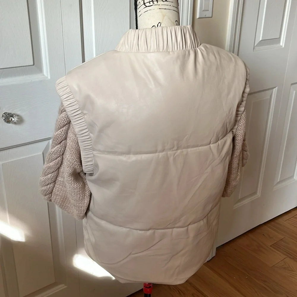 Unreal Fur Barcelona Vegan Faux Leather Cable Knit Sleeve Puffer Jacket M NWOT - Picture 10 of 16